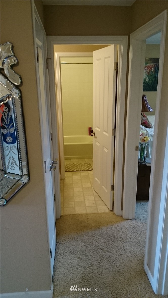 520 Maple Street, Unit 101 Edmonds, WA 98020 - Photo 11 of 15