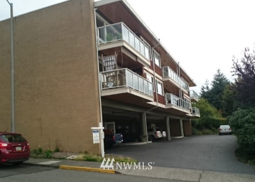 520 Maple Street, Unit 101 Edmonds, WA 98020 - Photo 14 of 15
