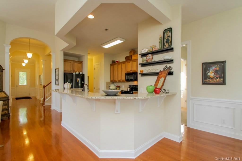 842 Treasure Court Fort Mill, SC 29708 - Photo 2 of 24 Gallery Image 2
