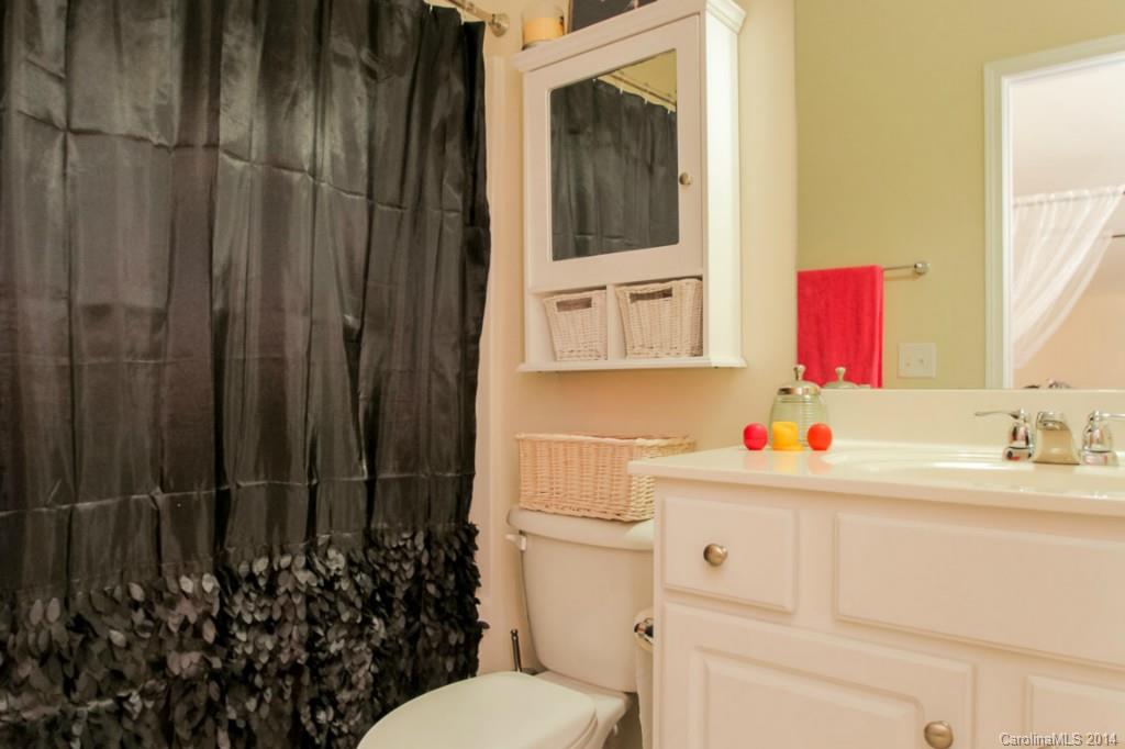 842 Treasure Court Fort Mill, SC 29708 - Photo 13 of 24 Gallery Image 13