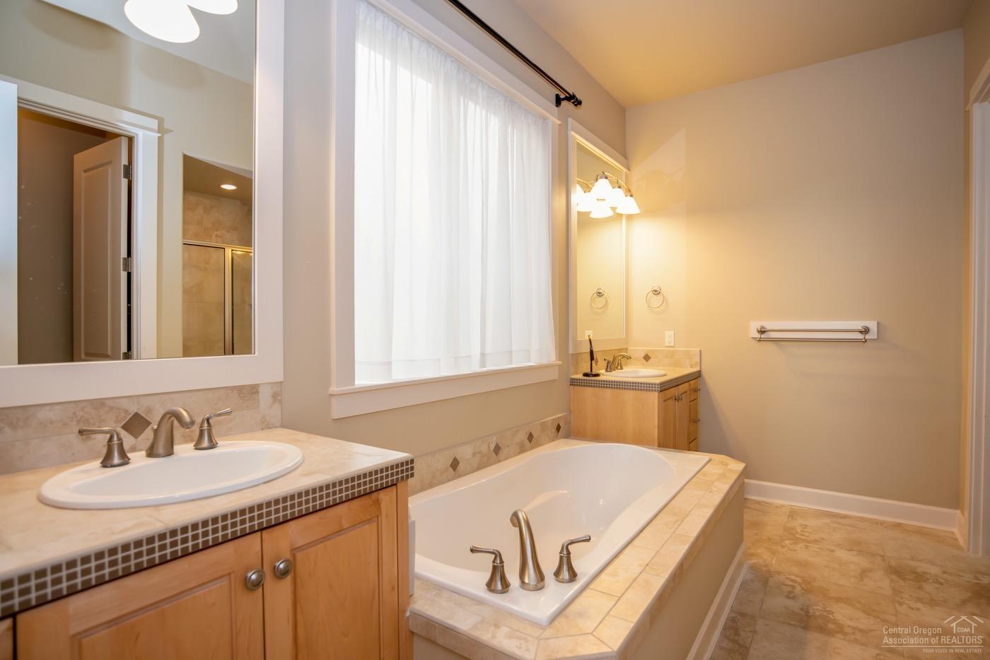 61118 Aspen Rim Lane Bend, OR 97702 - Photo 14 of 25 Additional Photo