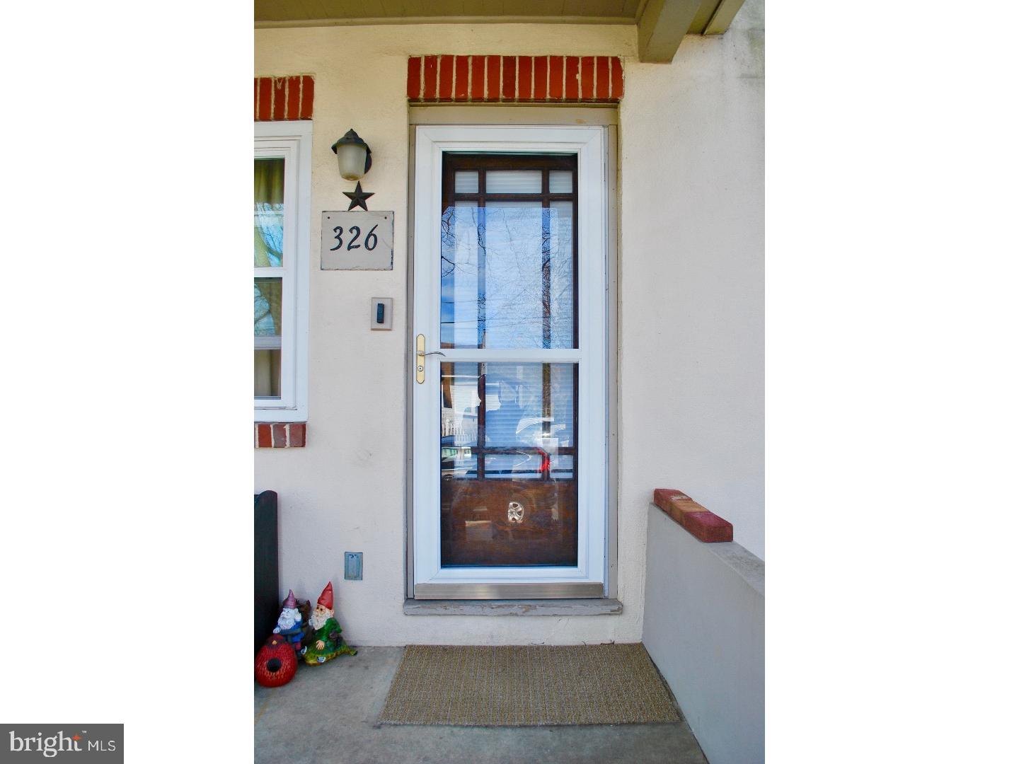 326 Cameron Street Reading, PA 19607 - Photo 3 of 18 Gallery Image 3