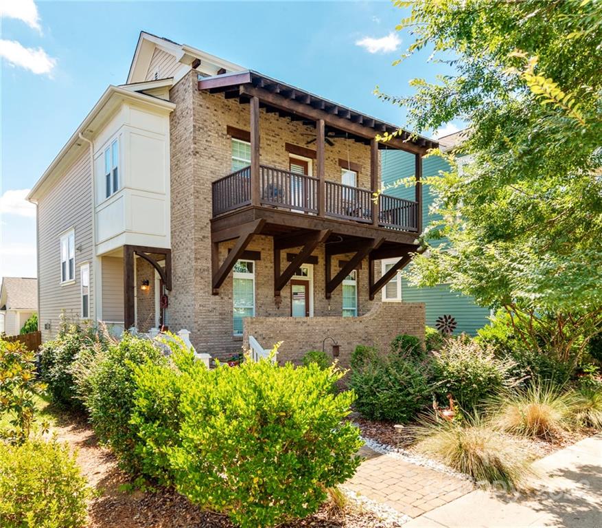326 Mariemont Way Rock Hill, SC 29730 - Photo 1 of 36 front view of a house with a small yard