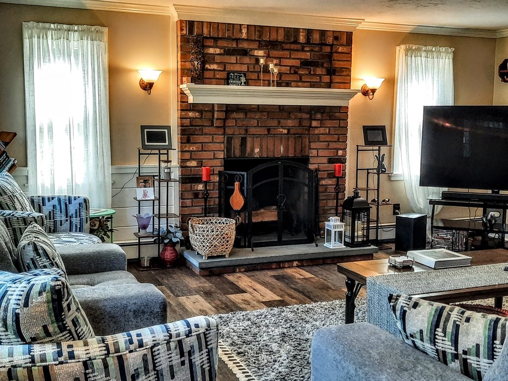 152 Wapping Road Kingston, MA 02364 - Photo 11 of 34 Gallery Image 11
