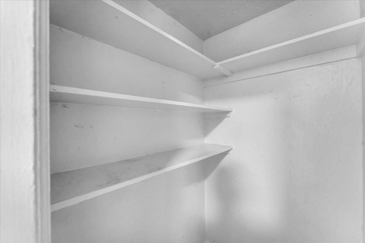 17133 Monica Street Detroit, MI 48221 - Photo 14 of 38 14-DSC08986