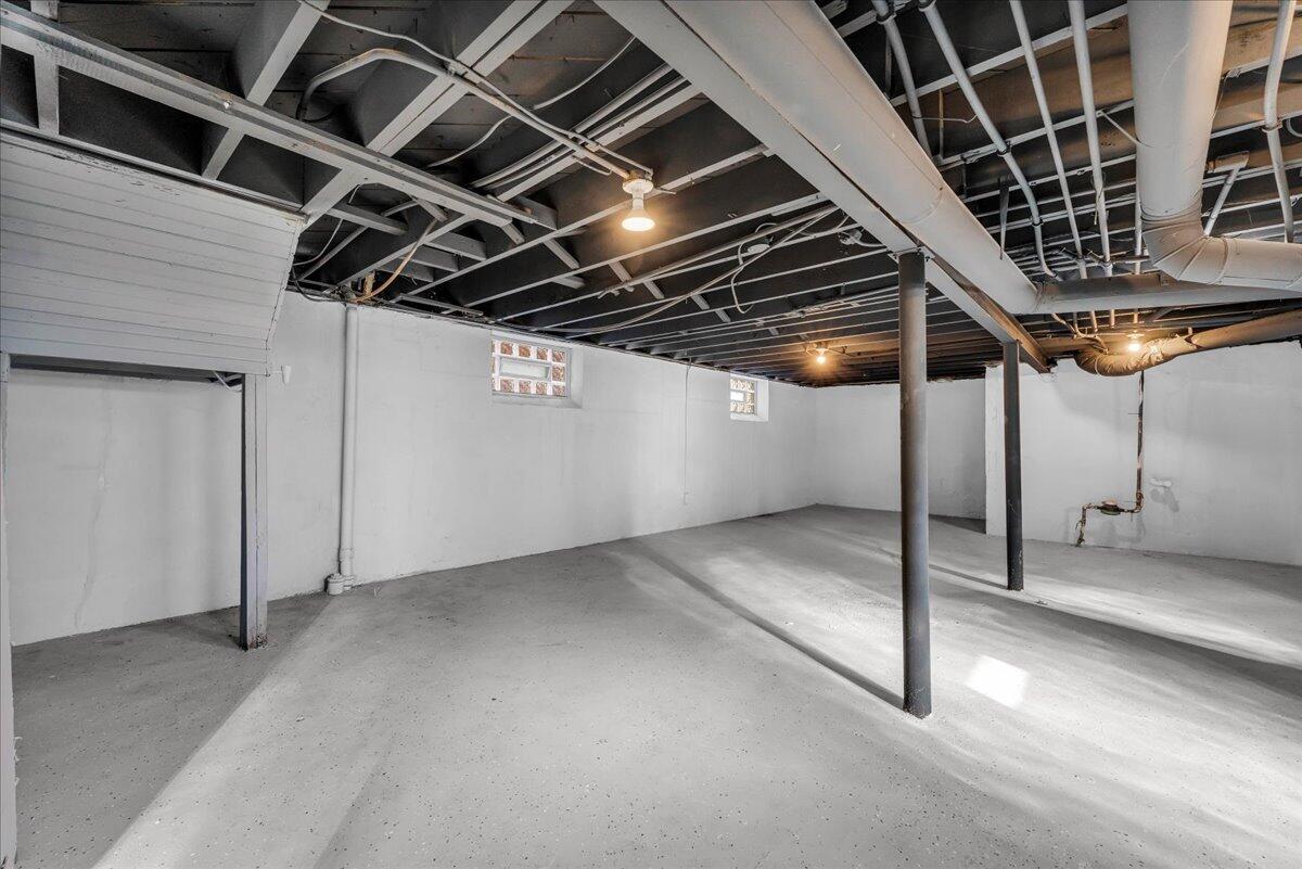 17133 Monica Street Detroit, MI 48221 - Photo 34 of 38 34-DSC09086