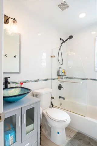 $599,000 | 168 C Center Edgewater Park, Unit 168C | Edgewater Park