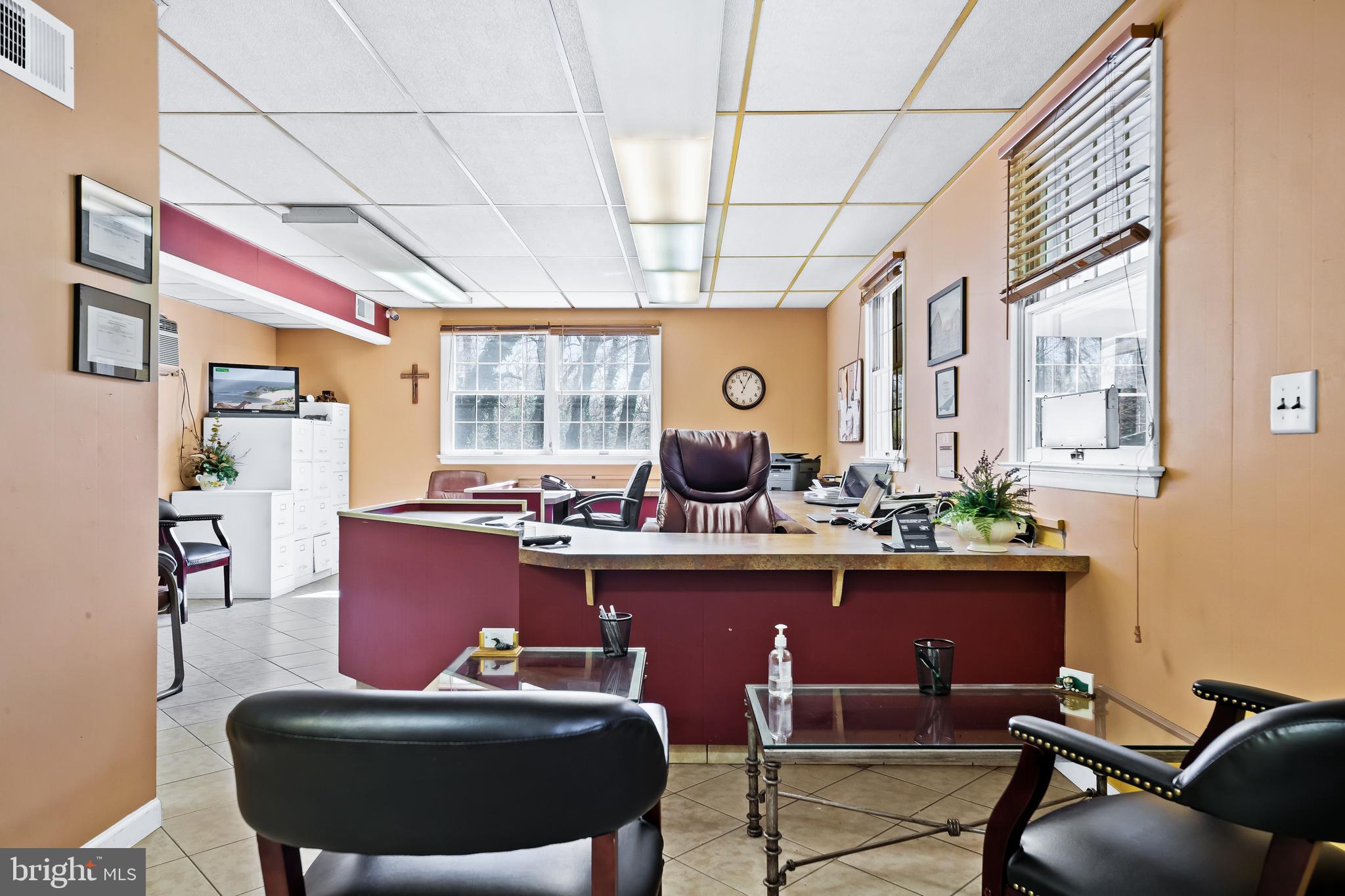 145 Roadstown Road Bridgeton, NJ 08302 - Photo 19 of 50 Office (reception area)