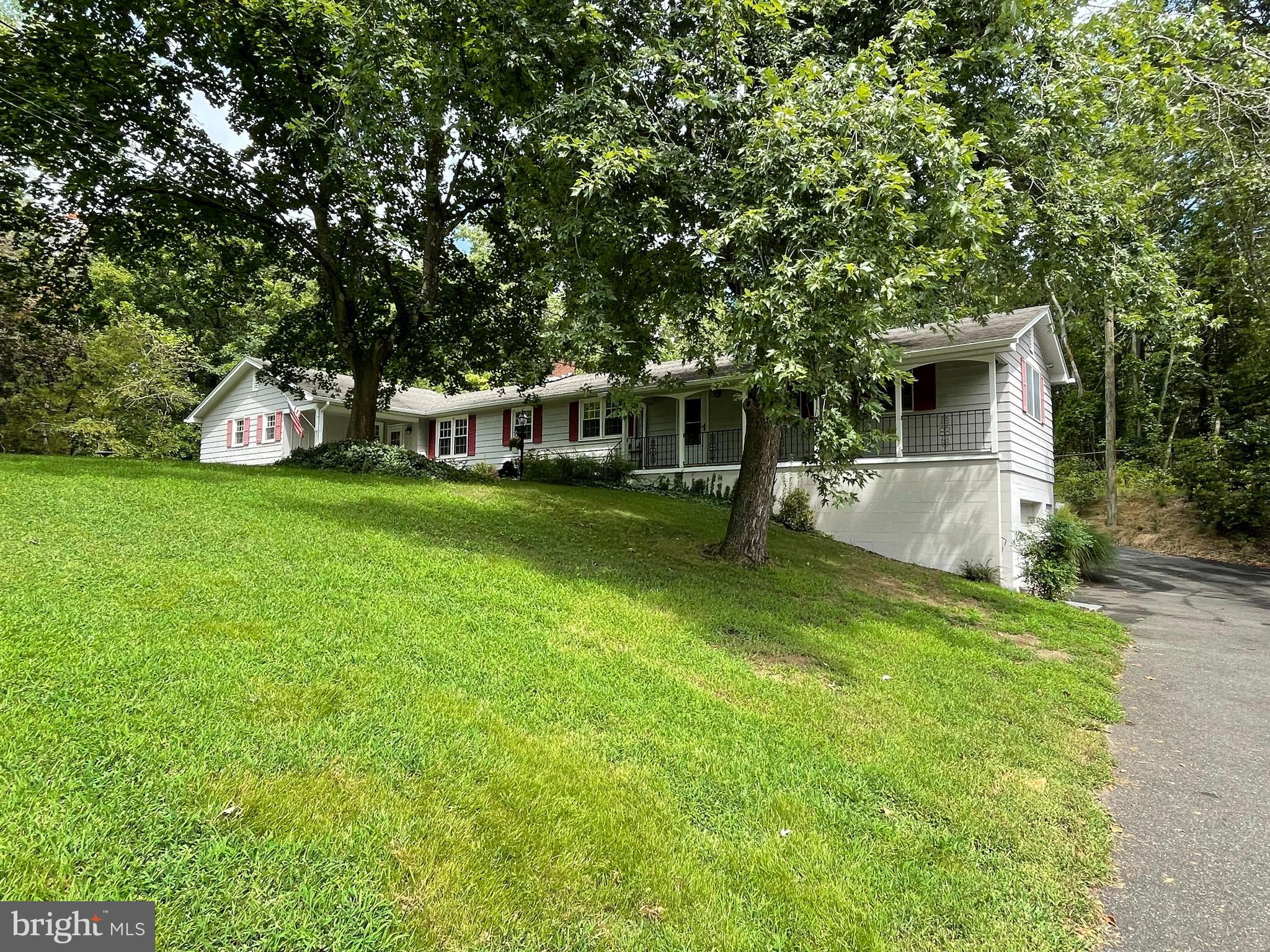145 Roadstown Road Bridgeton, NJ 08302 - Photo 2 of 50