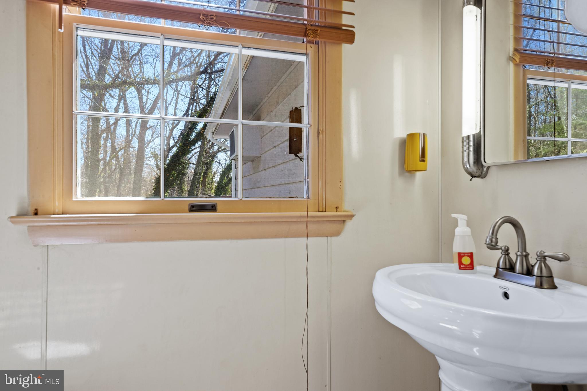 145 Roadstown Road Bridgeton, NJ 08302 - Photo 25 of 50 1/2 bath, office area