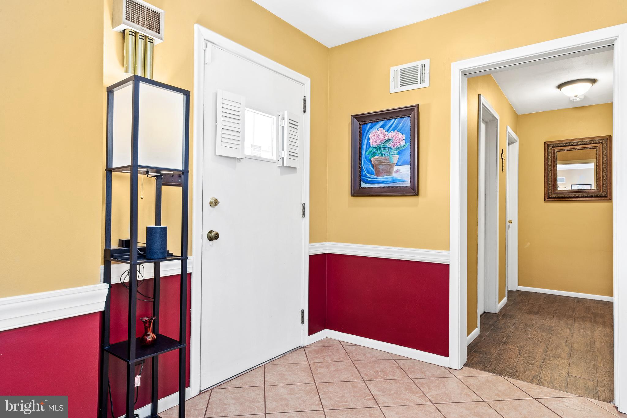 145 Roadstown Road Bridgeton, NJ 08302 - Photo 26 of 50 Foyer