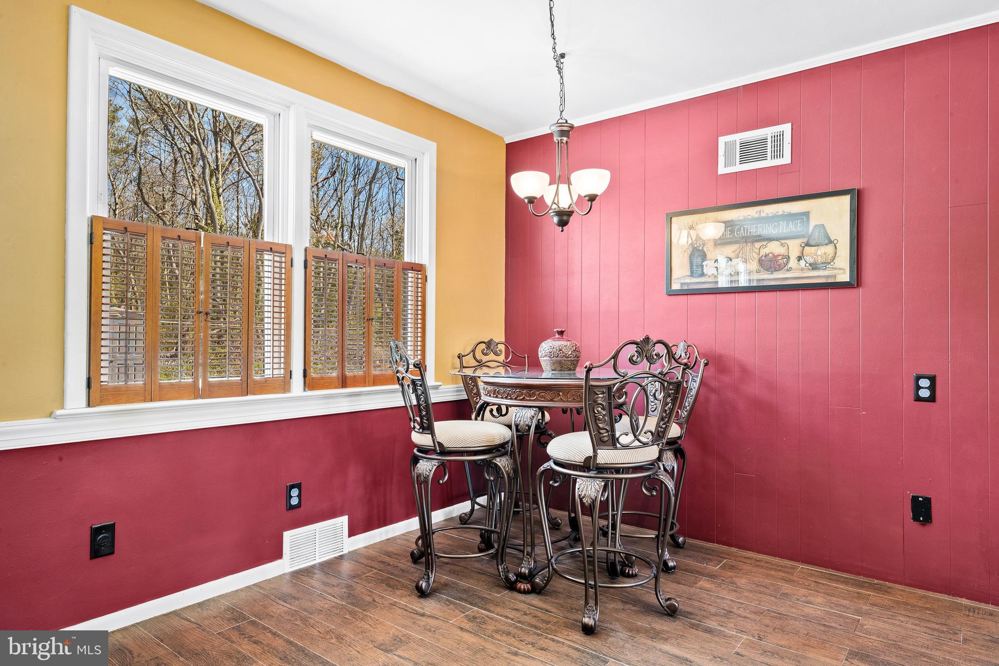 145 Roadstown Road Bridgeton, NJ 08302 - Photo 31 of 50 Breakfast nook