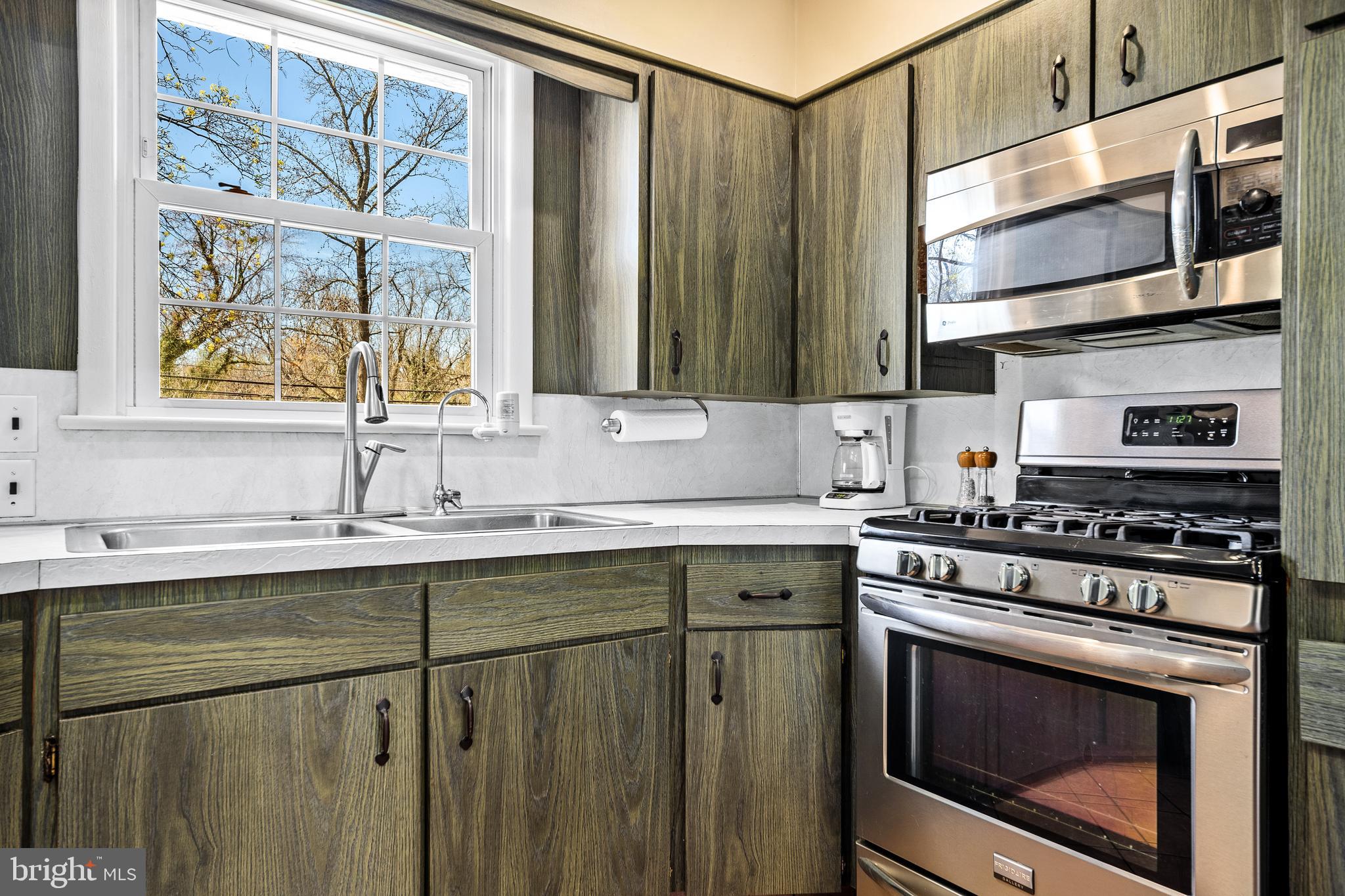 145 Roadstown Road Bridgeton, NJ 08302 - Photo 33 of 50 Main kitchen