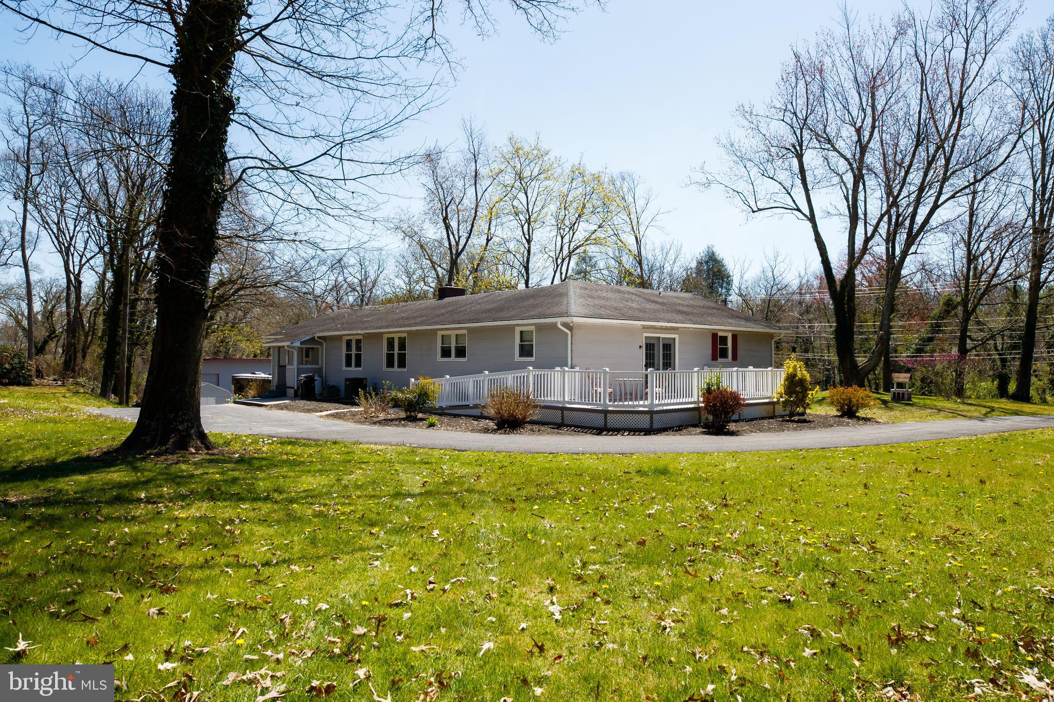 145 Roadstown Road Bridgeton, NJ 08302 - Photo 9 of 50 Rear exterior with deck