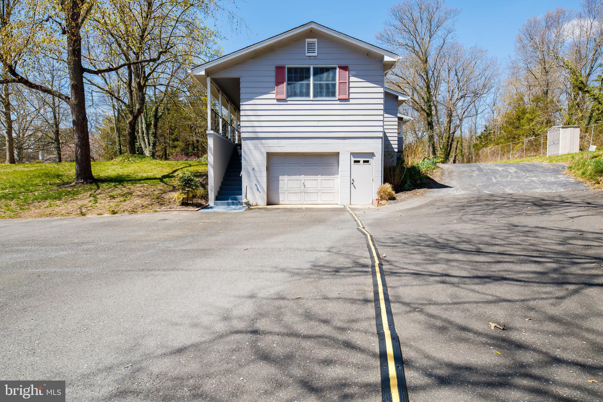 145 Roadstown Road Bridgeton, NJ 08302 - Photo 10 of 50 Garage and office area
