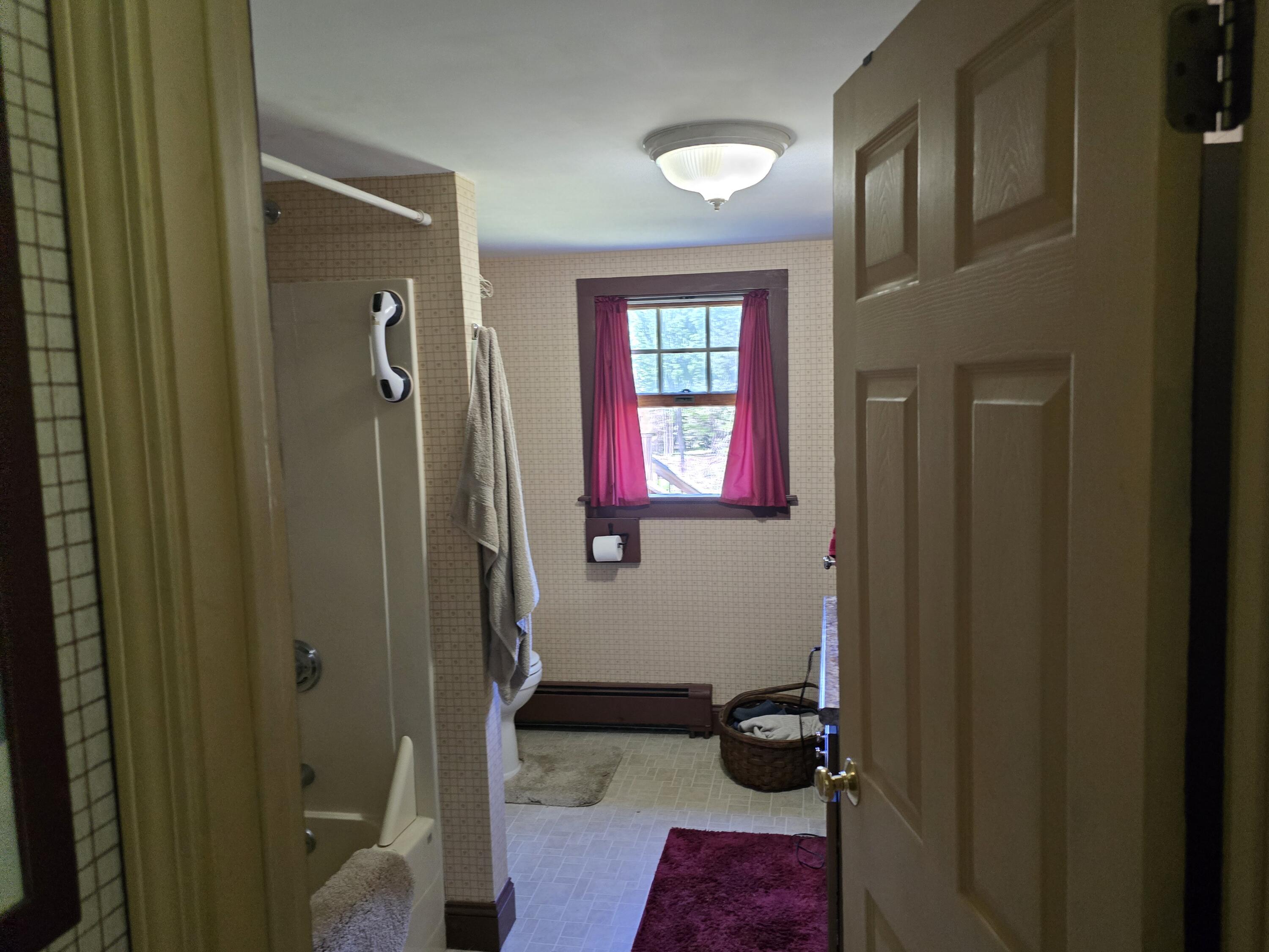 61 Goodwin Road Eliot, ME 03903 - Photo 13 of 44 1st floor bath