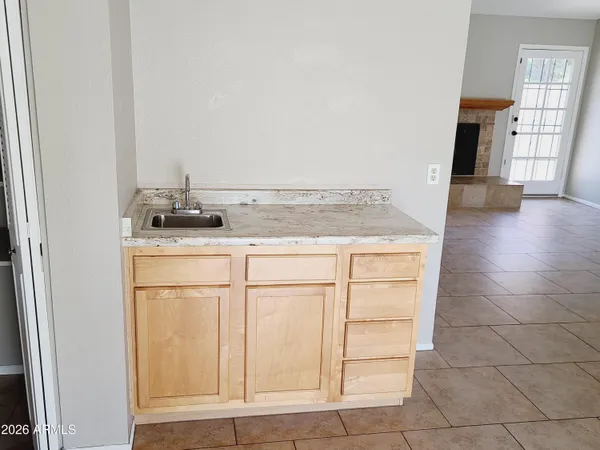 $1,740 | 18209 North 45th Avenue, Glendale, AZ 85308