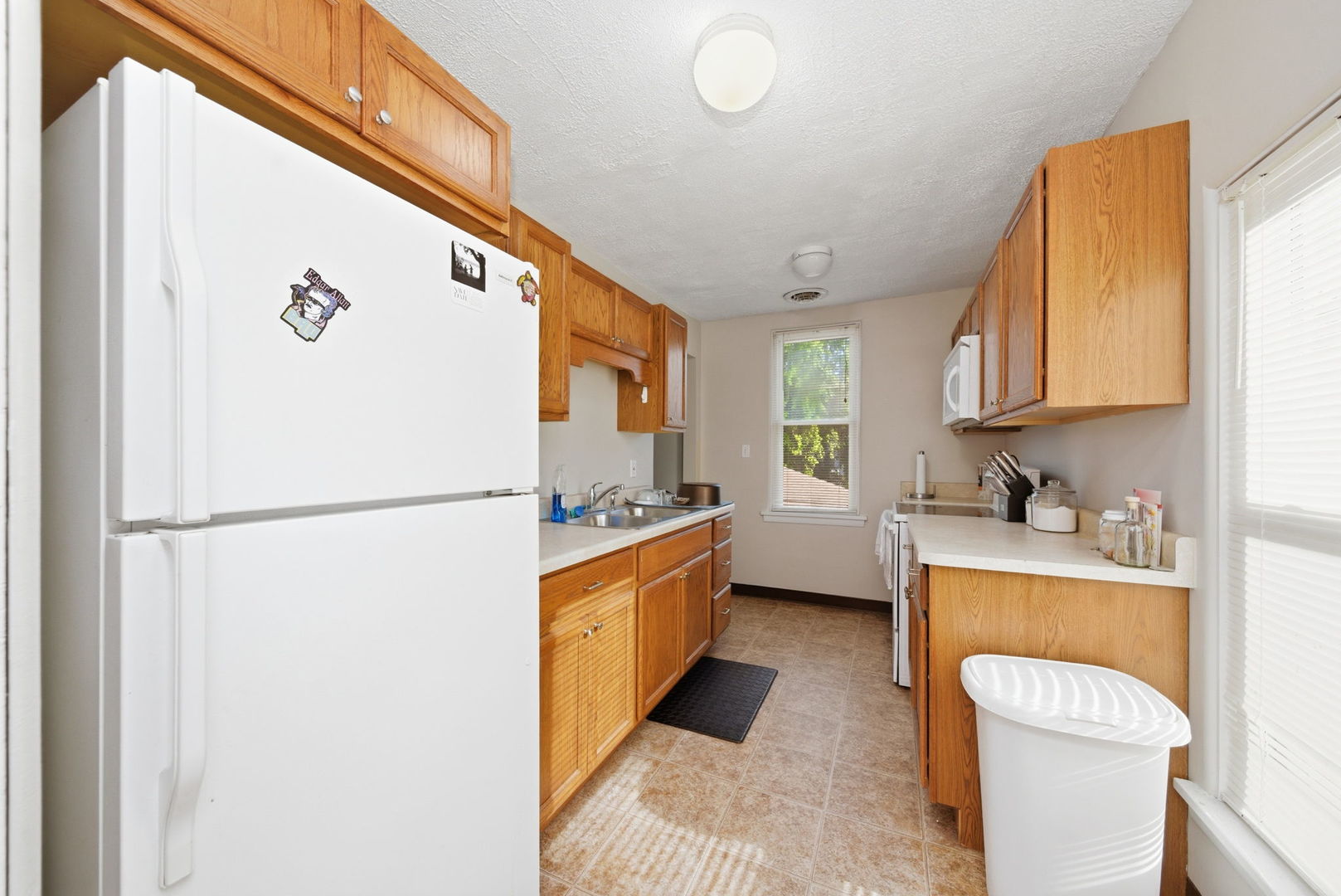 613 Webster Street Ottawa, IL 61350 - Photo 3 of 26