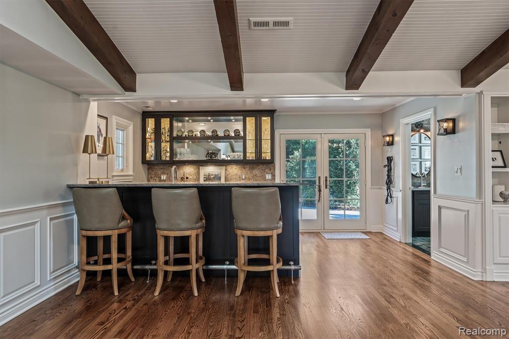 232 Guilford Road Bloomfield Hills, MI 48304 - Photo 8 of 40 Gallery Image 8