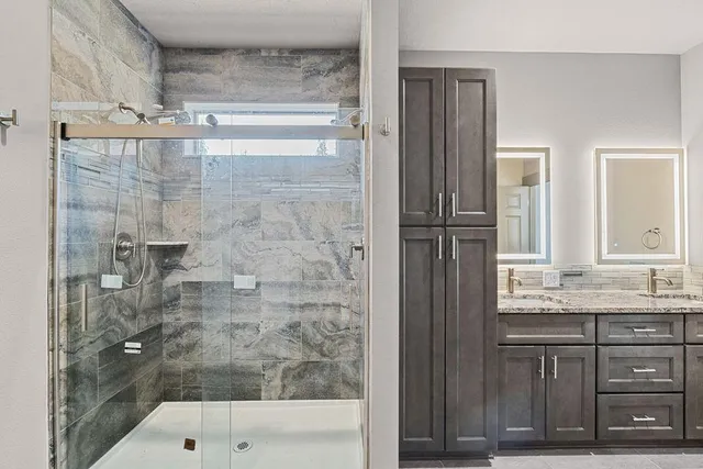 $699,000 | 231 Hogans Way, Chewelah, WA 99109