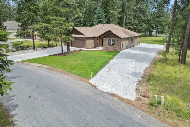 $699,000 | 231 Hogans Way, Chewelah, WA 99109