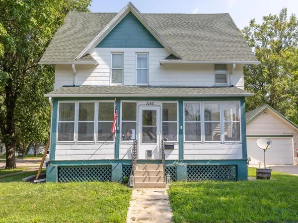 $138,000 | 1116 Pearl Street, Onawa, IA 51040