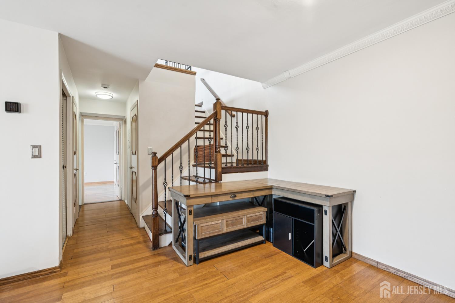 36 Farnham Square Parlin, NJ 08859 - Photo 15 of 31