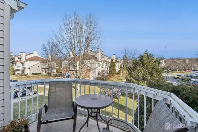 $449,000 | 36 Farnham Square, Parlin, NJ 08859