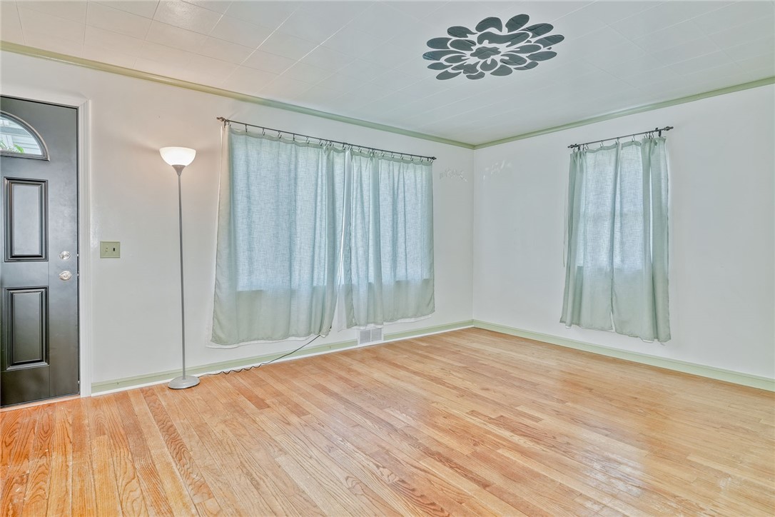 116 Alcott Road Greece, NY 14626 - Photo 9 of 20