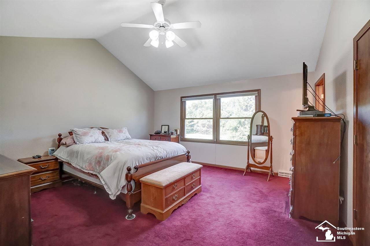 6261 Jackman Road Temperance, MI 48182 - Photo 21 of 32 50017189-22.JPG