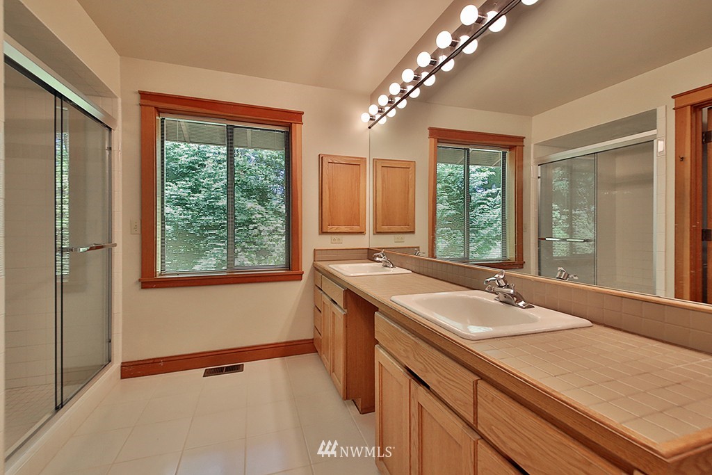 5275 Wilkinson Road Langley, WA 98260 - Photo 12 of 24 Gallery Image 12