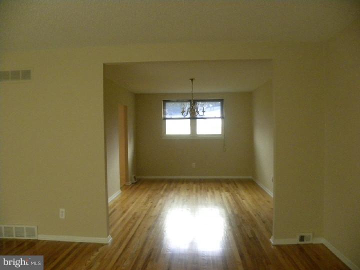 1539 Hampton Road Bensalem, PA 19020 - Photo 5 of 16 Dining Room