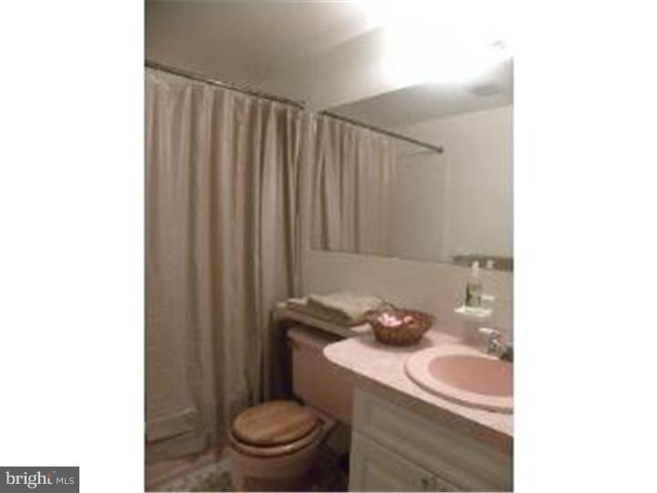 1539 Hampton Road Bensalem, PA 19020 - Photo 9 of 16 Bathroom