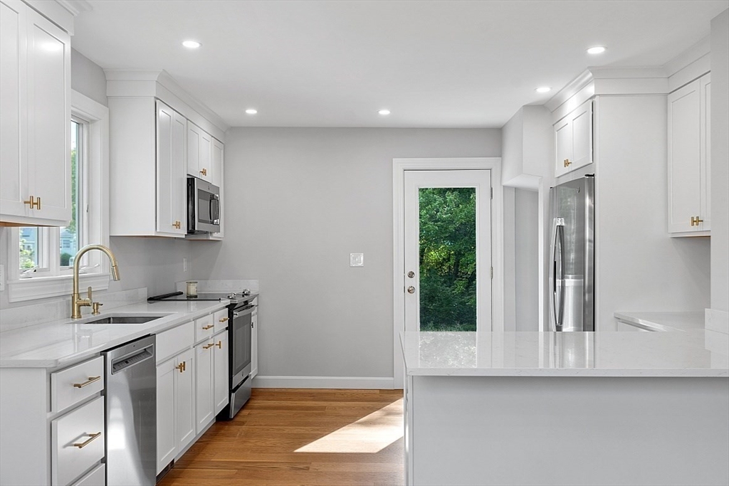 17 Pennybrook Road Lynn, MA 01905 - Photo 13 of 40 Gallery Image 13