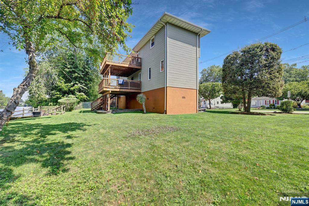 376 Riverside Avenue Rutherford, NJ 07070 - Photo 44 of 50 Gallery Image 44