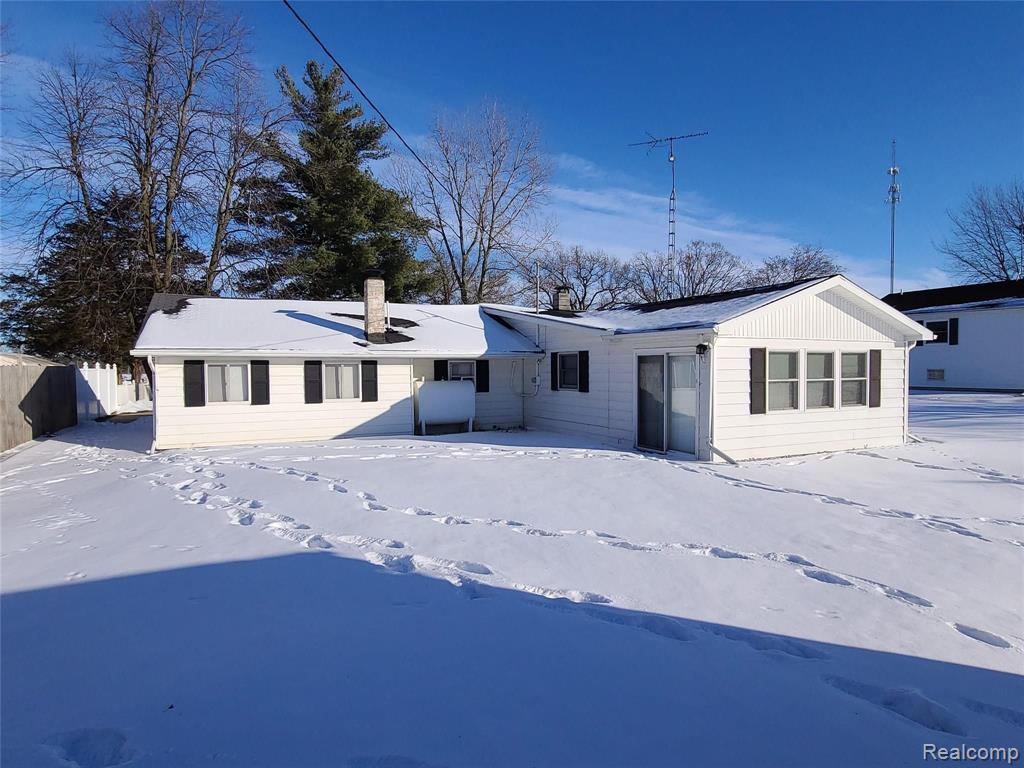 6974 South State Road Bancroft, MI 48414 - Photo 5 of 28