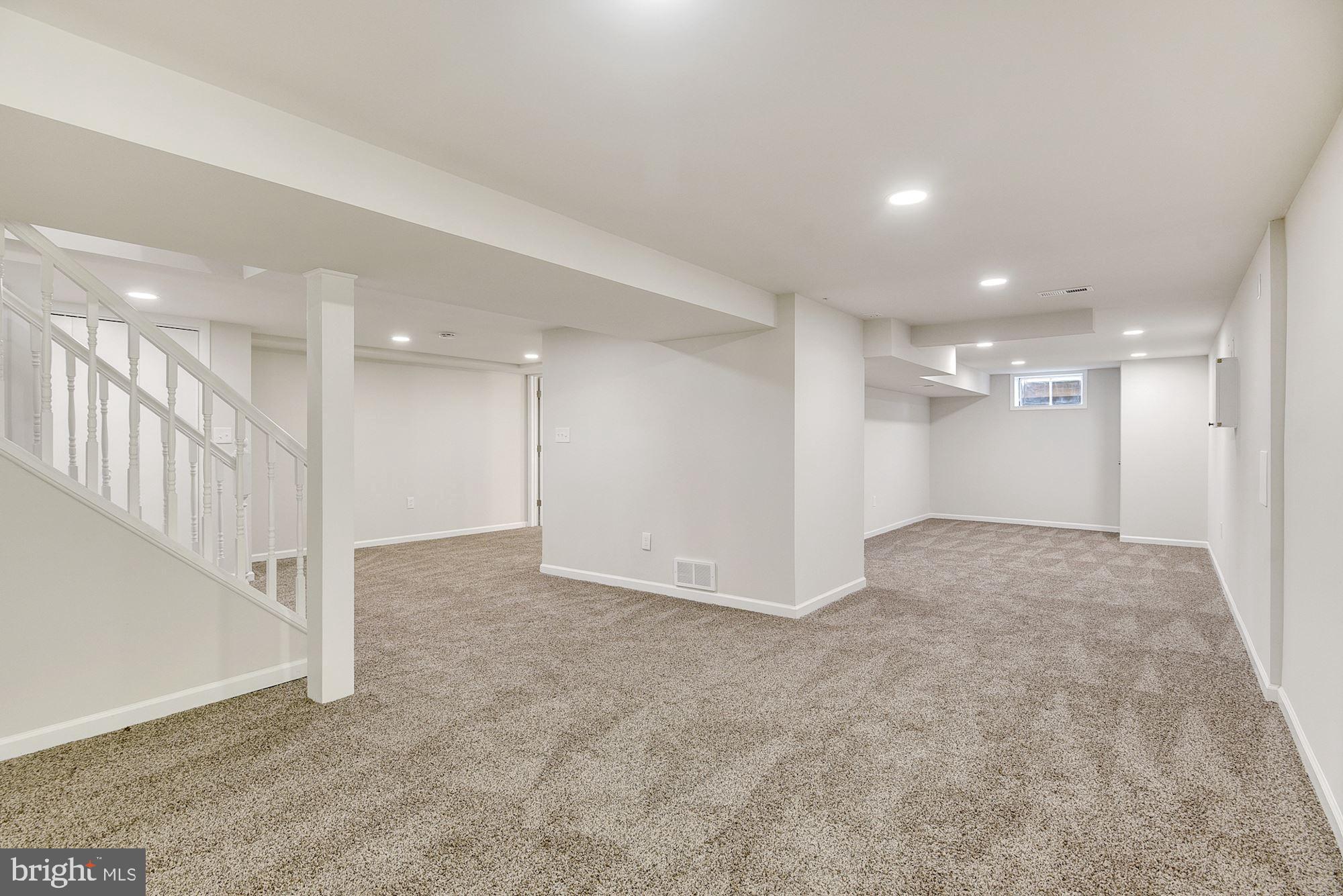 6231 Commons Road Baltimore, MD 21237 - Photo 24 of 36