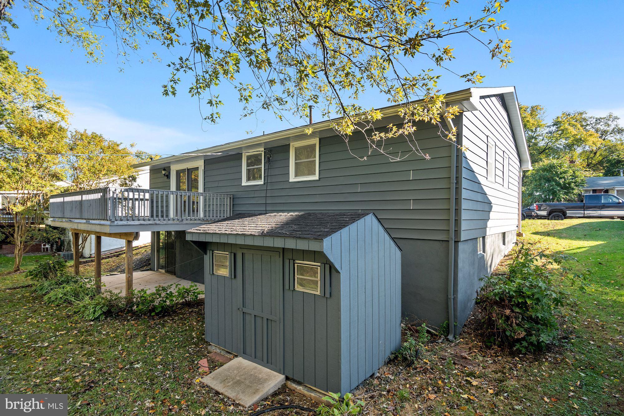 6231 Commons Road Baltimore, MD 21237 - Photo 32 of 36