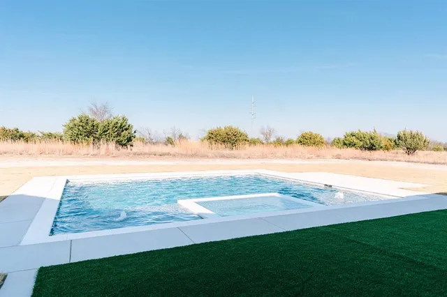 a view of an ocean from a yard