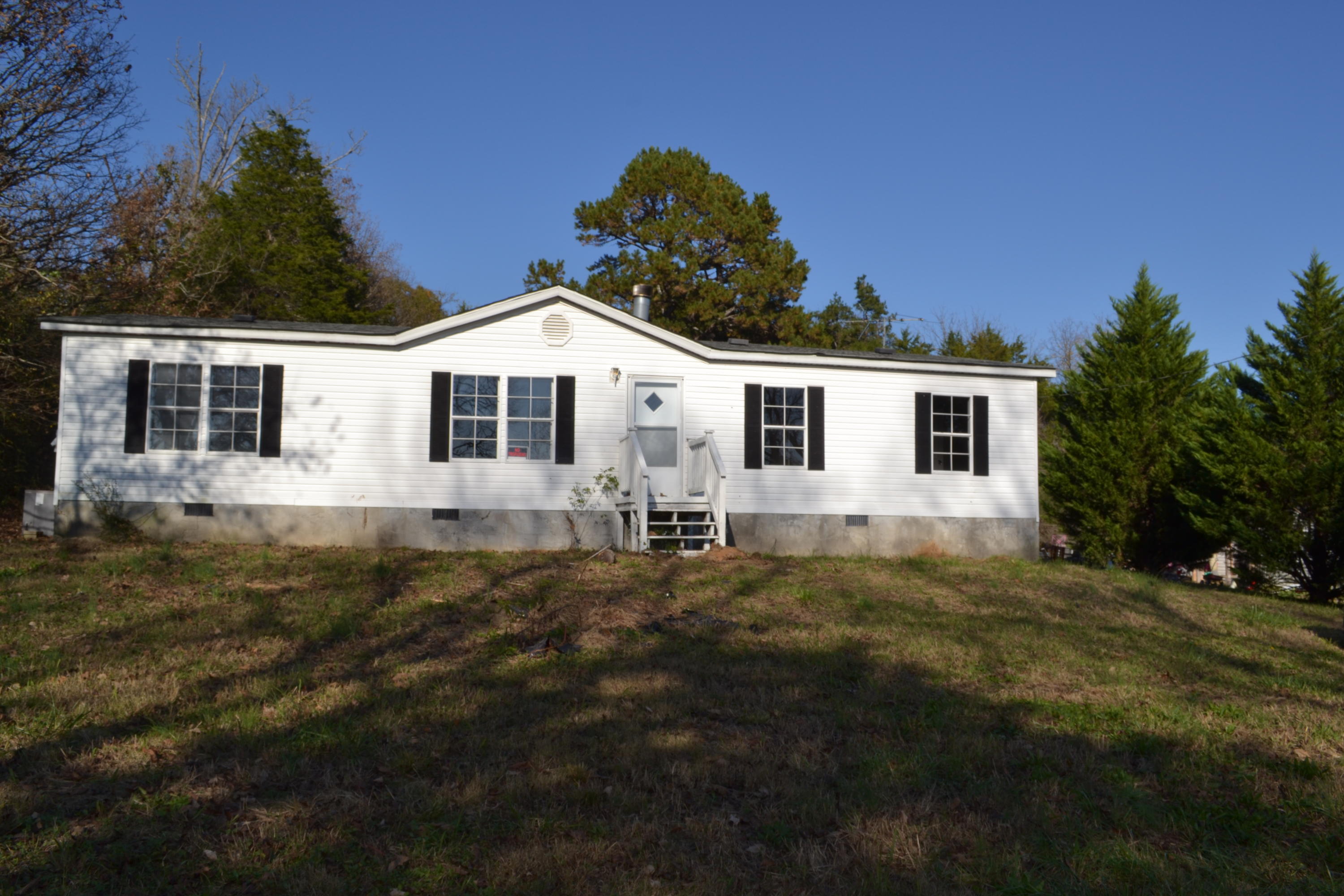 140 Ridgeview Lane Birchwood, TN 37308 - Photo 1 of 9 DSC_0110