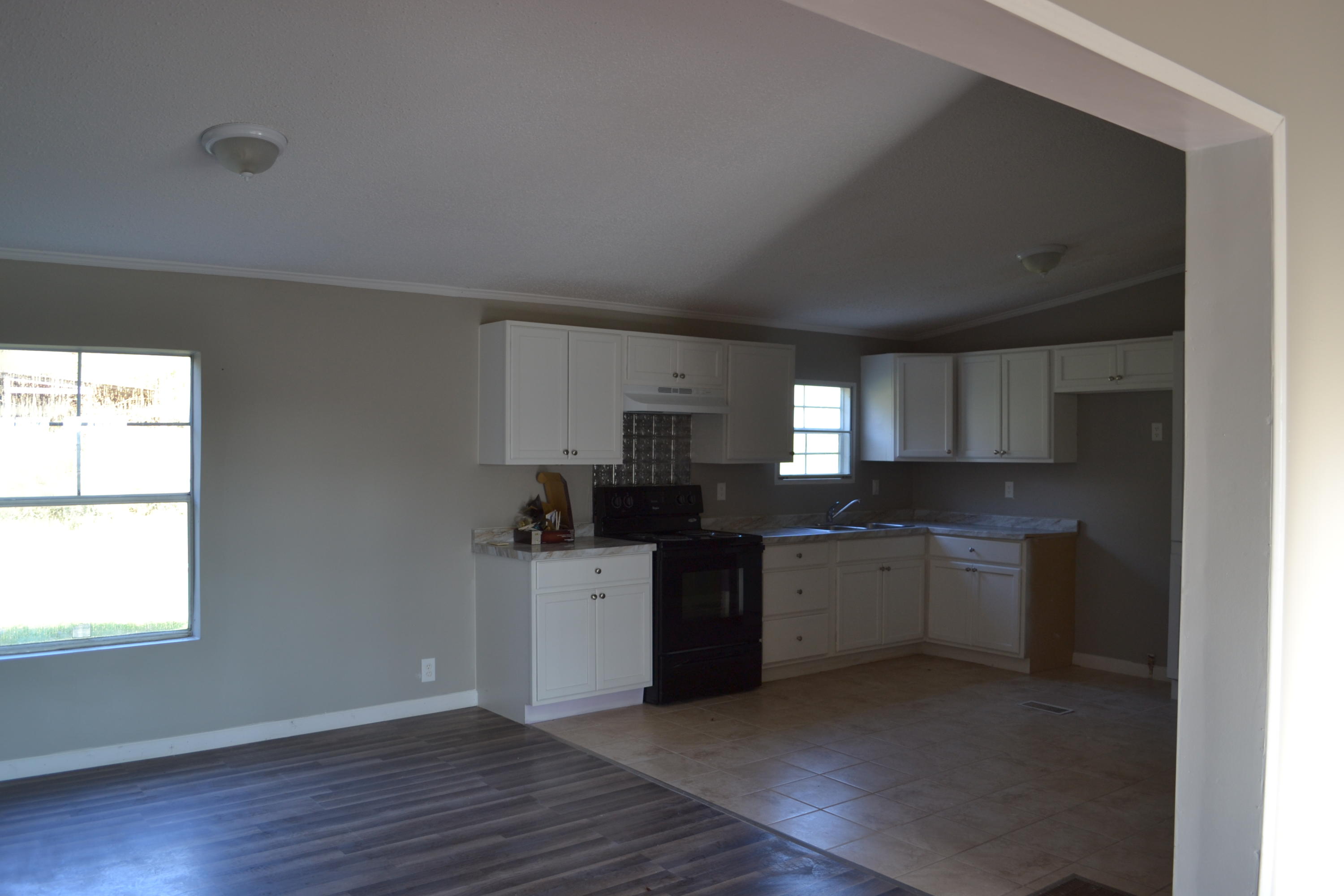 140 Ridgeview Lane Birchwood, TN 37308 - Photo 4 of 9 DSC_0117