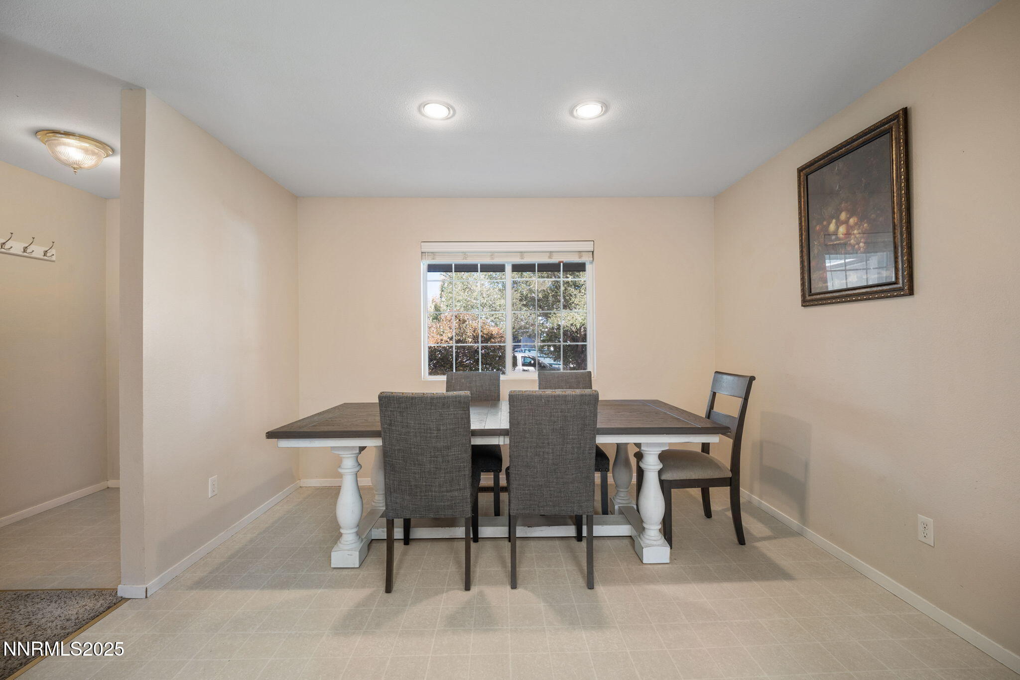 9770 Brightridge Drive Reno, NV 89506 - Photo 9 of 43 a view of a dining room with furniture