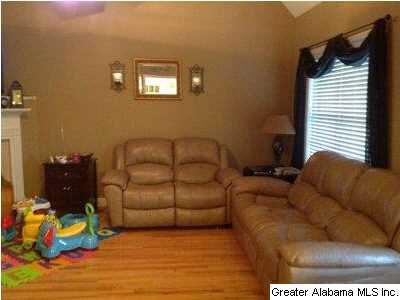 102 Hubbard Road Sylacauga, AL 35150 - Photo 5 of 10 Gallery Image 5