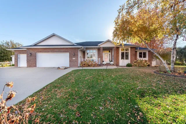 $489,900 | 125 Thissen Court, Mankato, MN 56001