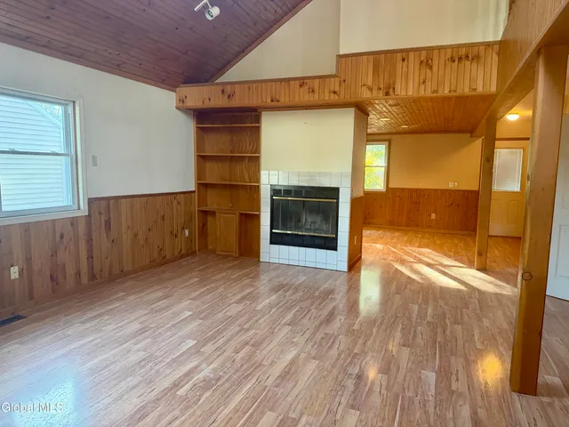 $250,000 | 42 Hackett Street, Bethlehem, NY 12158