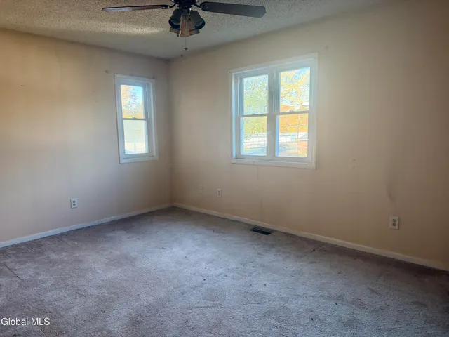 $250,000 | 42 Hackett Street, Bethlehem, NY 12158