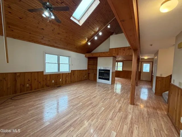 $250,000 | 42 Hackett Street, Bethlehem, NY 12158