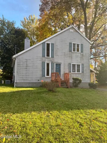 $250,000 | 42 Hackett Street, Bethlehem, NY 12158