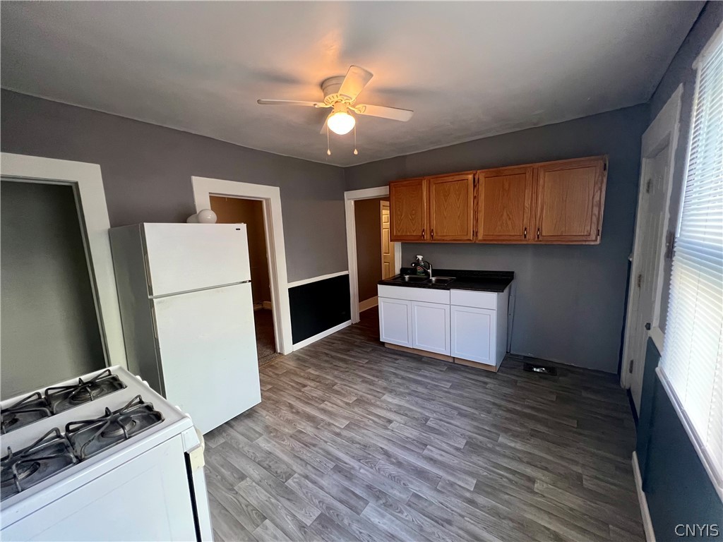 707 Spring Street Utica, NY 13502 - Photo 12 of 28