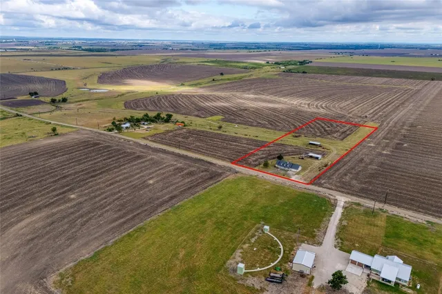 a view of an ocean beach